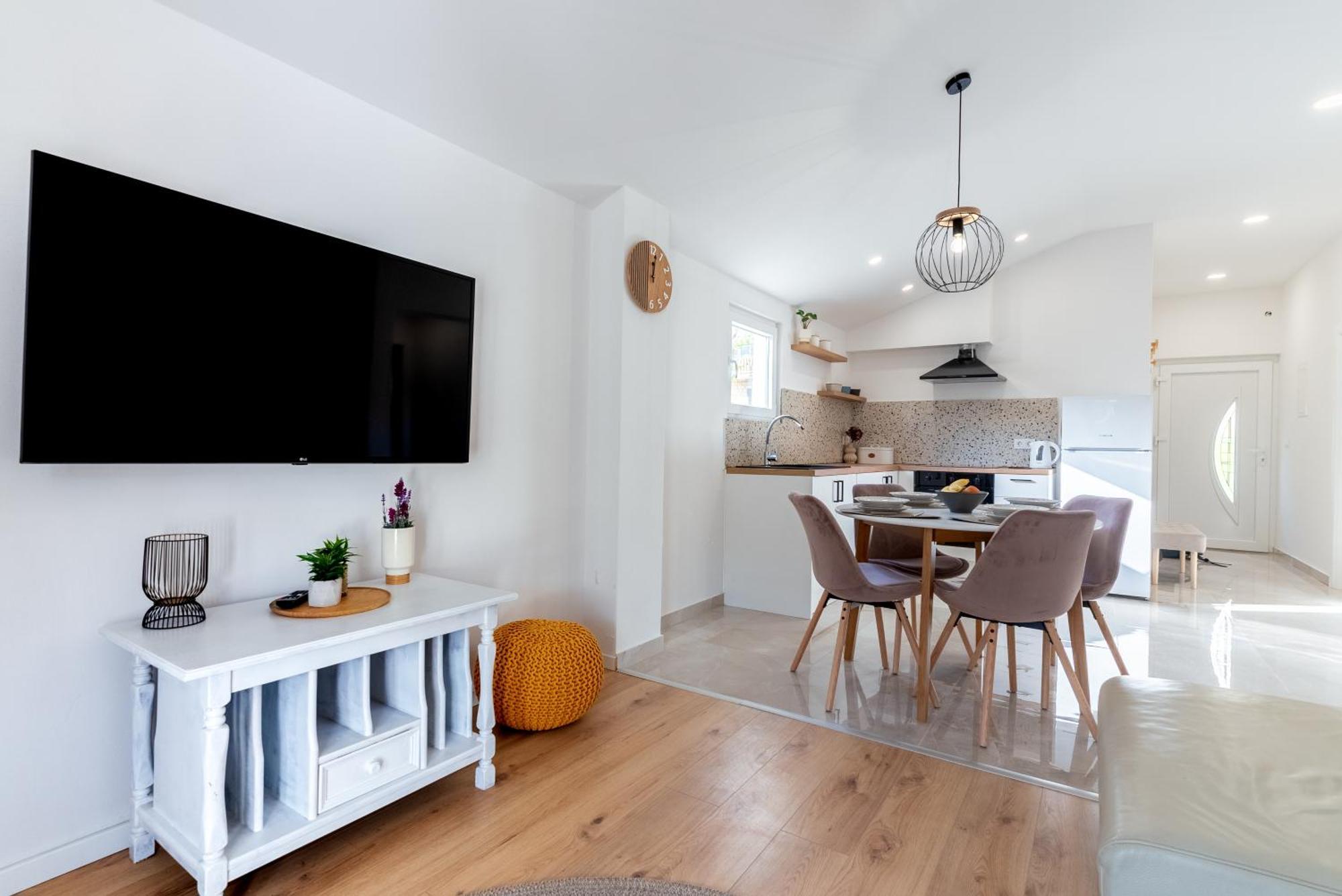 Marin Novigrad Apartment